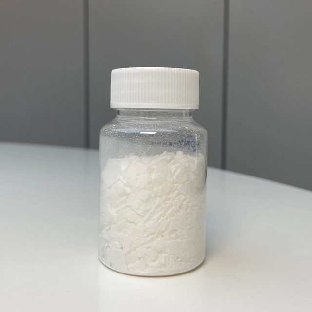 Emulsifier Steartrimonium Methosulfate 30% Cationic Surfactant ครีมนวดผมแบบคงที่